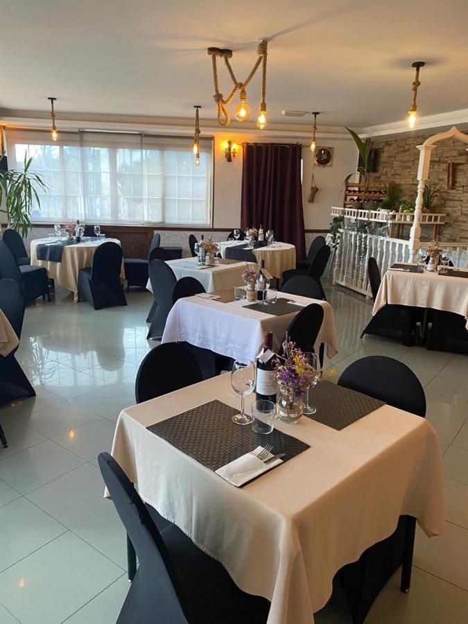 Hostal Mainz Piedralaves Dış mekan fotoğraf