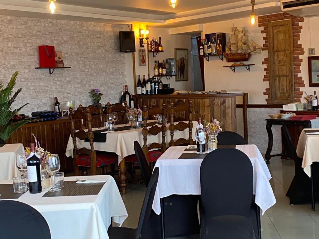 Hostal Mainz Piedralaves Dış mekan fotoğraf