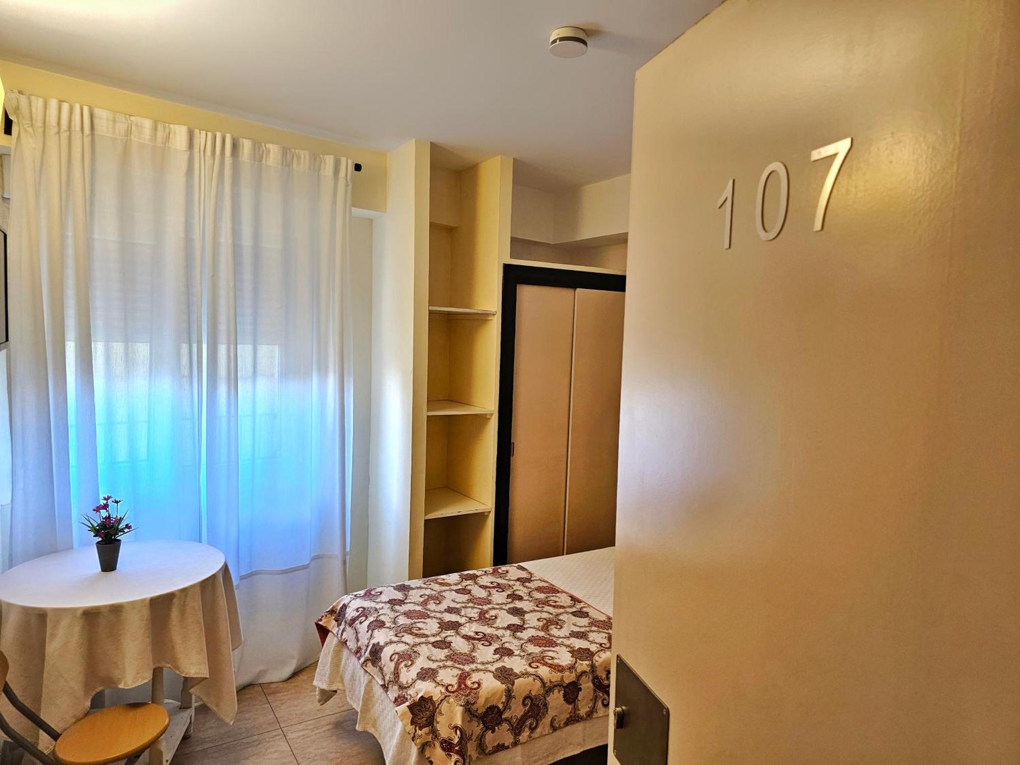Hostal Mainz Piedralaves Dış mekan fotoğraf