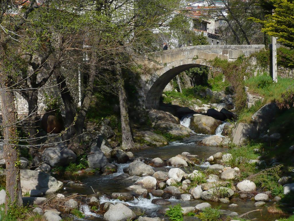 Hostal Mainz Piedralaves Dış mekan fotoğraf